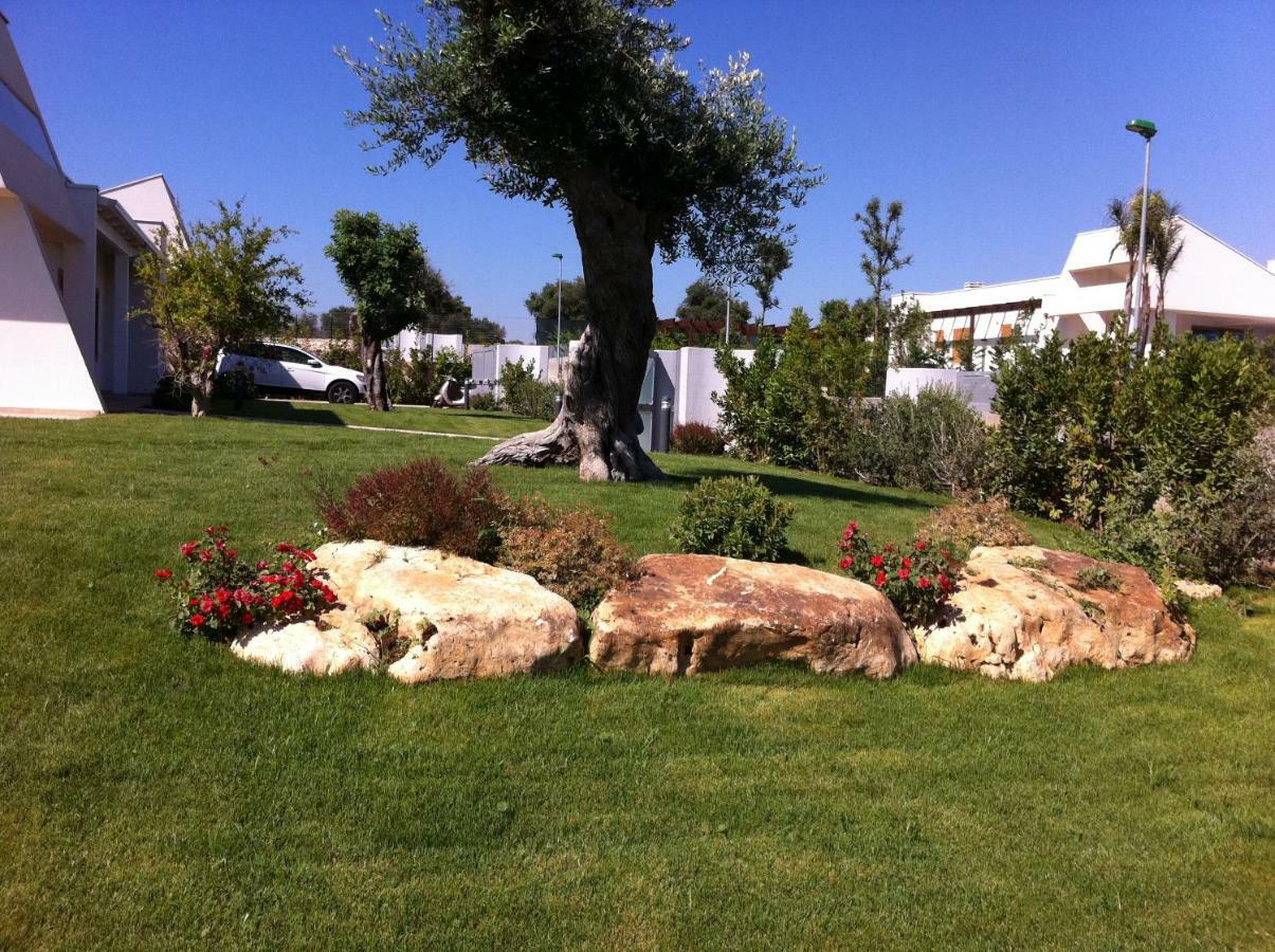 Nel Blu Dipinto Di Blu Villa Полиняно а Маре Екстериор снимка