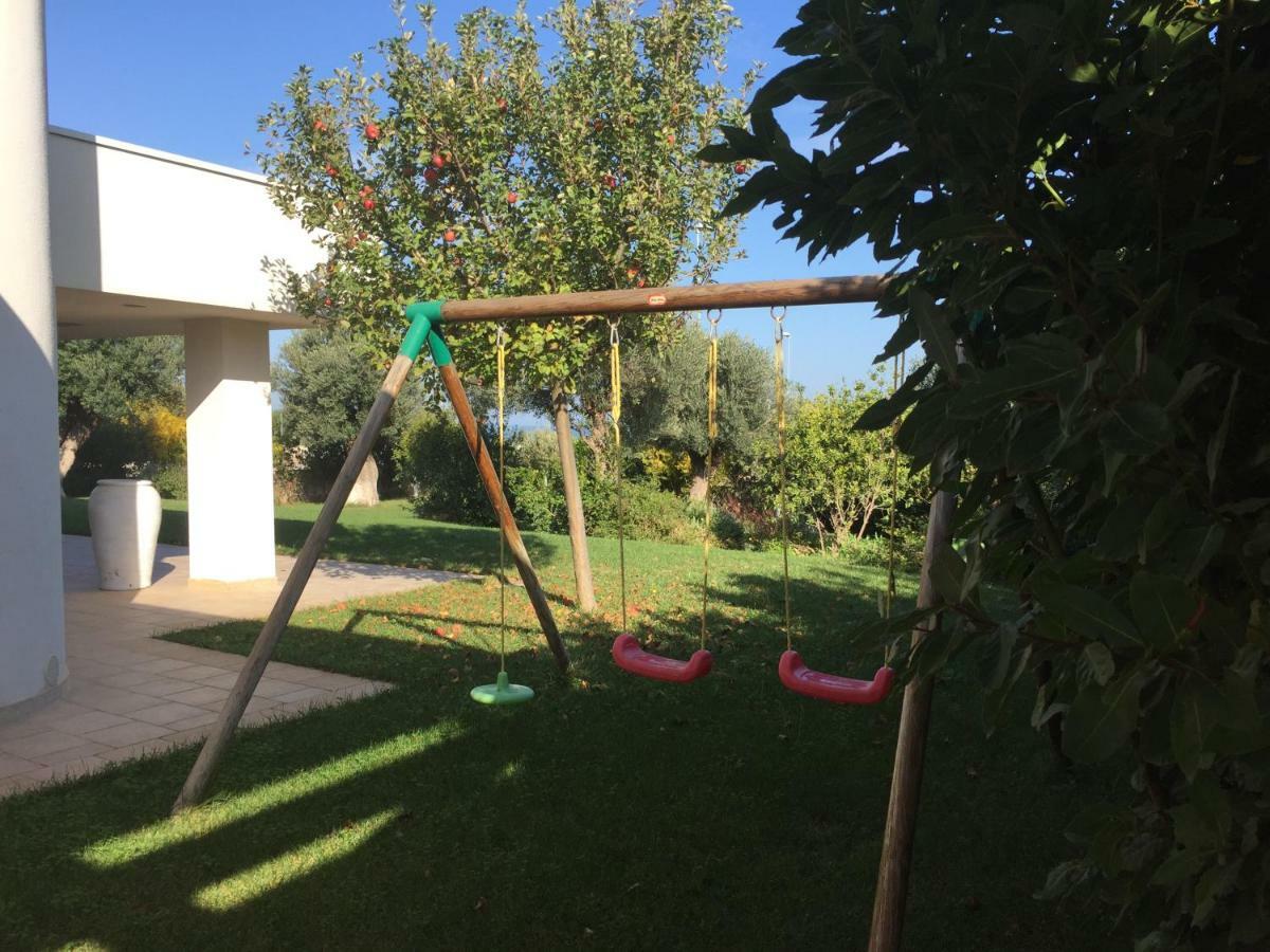 Nel Blu Dipinto Di Blu Villa Полиняно а Маре Екстериор снимка
