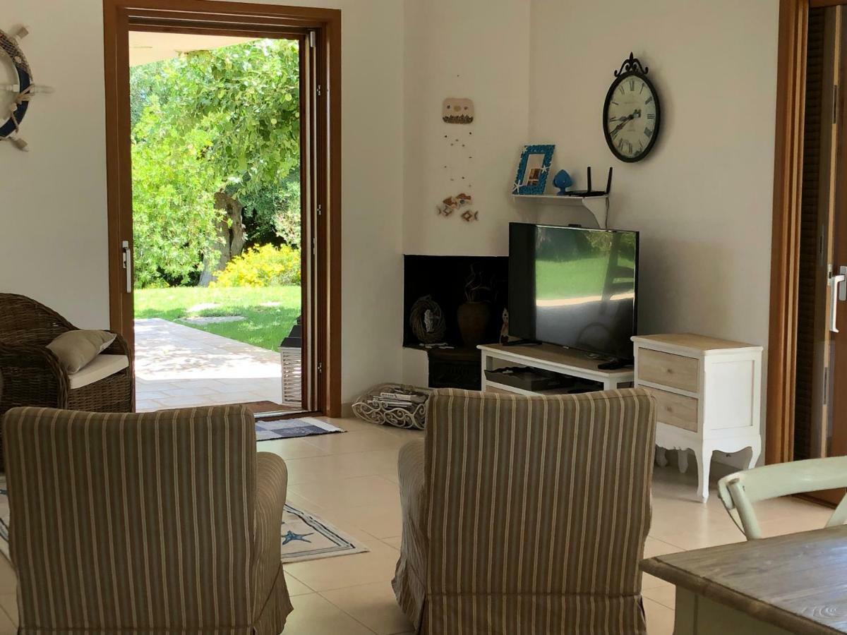 Nel Blu Dipinto Di Blu Villa Полиняно а Маре Екстериор снимка